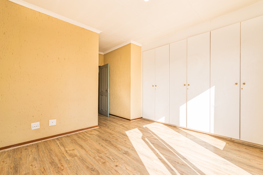 3 Bedroom Property for Sale in Sunninghill Gauteng
