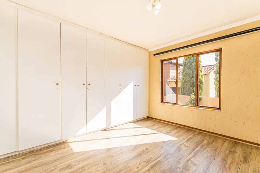 3 Bedroom Property for Sale in Sunninghill Gauteng