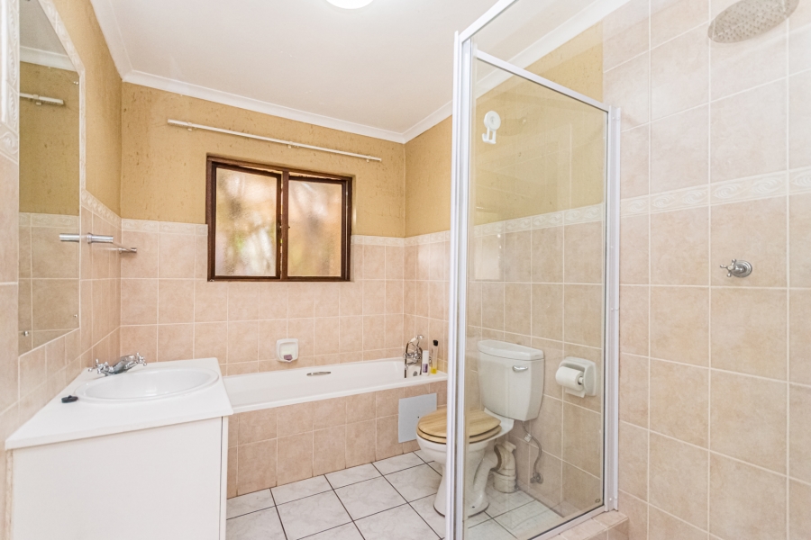 3 Bedroom Property for Sale in Sunninghill Gauteng