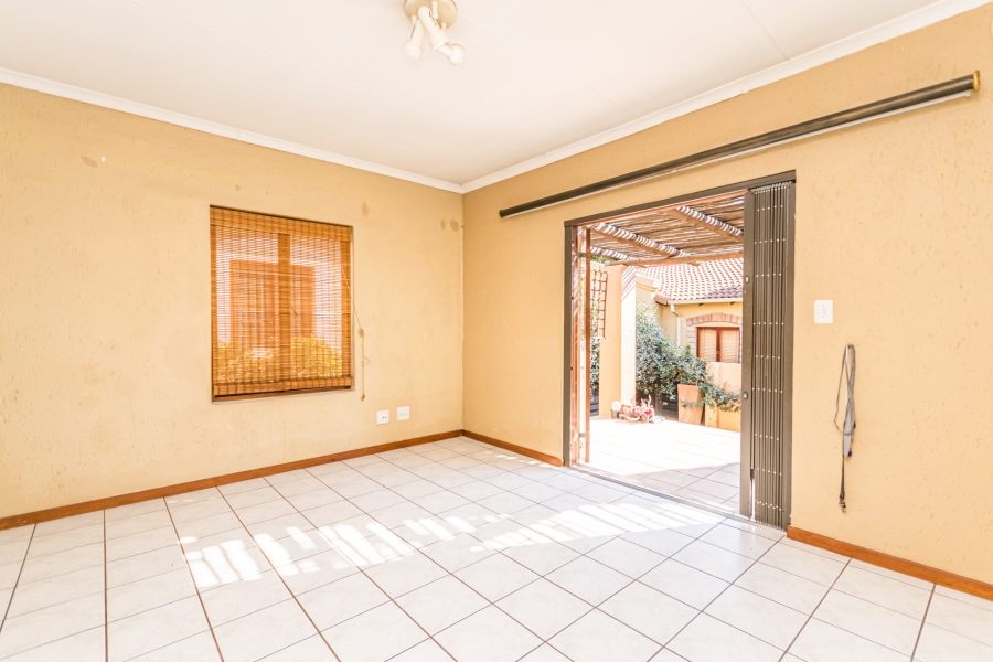 3 Bedroom Property for Sale in Sunninghill Gauteng