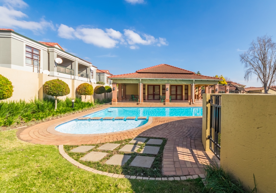 3 Bedroom Property for Sale in Sunninghill Gauteng