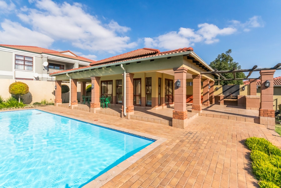 3 Bedroom Property for Sale in Sunninghill Gauteng