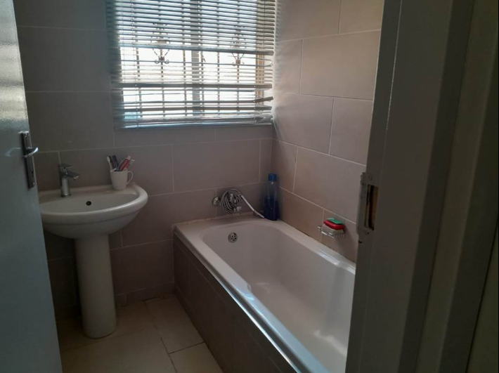 3 Bedroom Property for Sale in Mondeor Gauteng