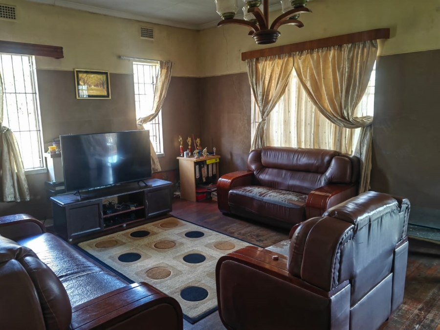 4 Bedroom Property for Sale in Townsview Gauteng