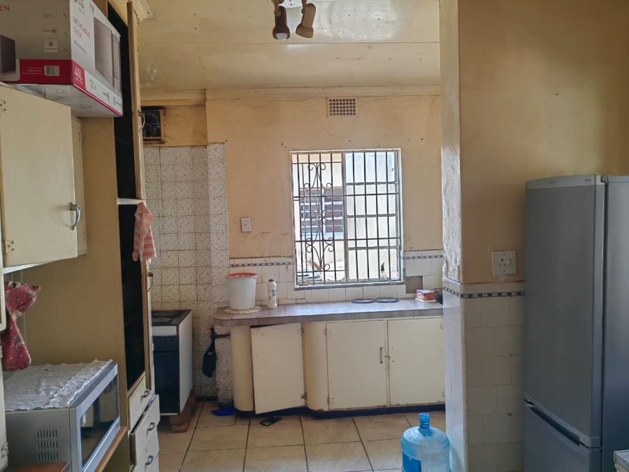 4 Bedroom Property for Sale in Townsview Gauteng
