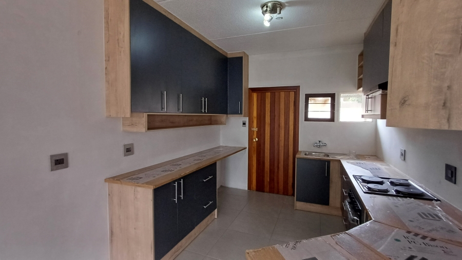To Let 2 Bedroom Property for Rent in Sunninghill Gauteng