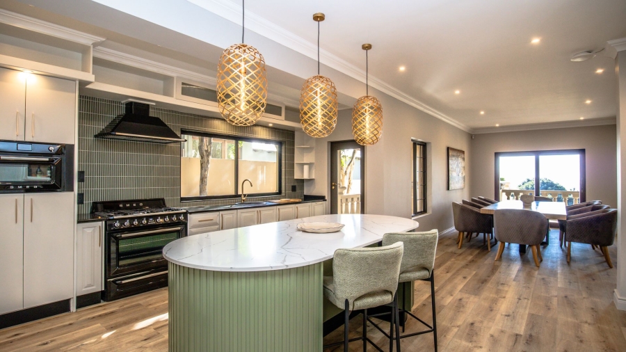 5 Bedroom Property for Sale in Waterkloof Gauteng