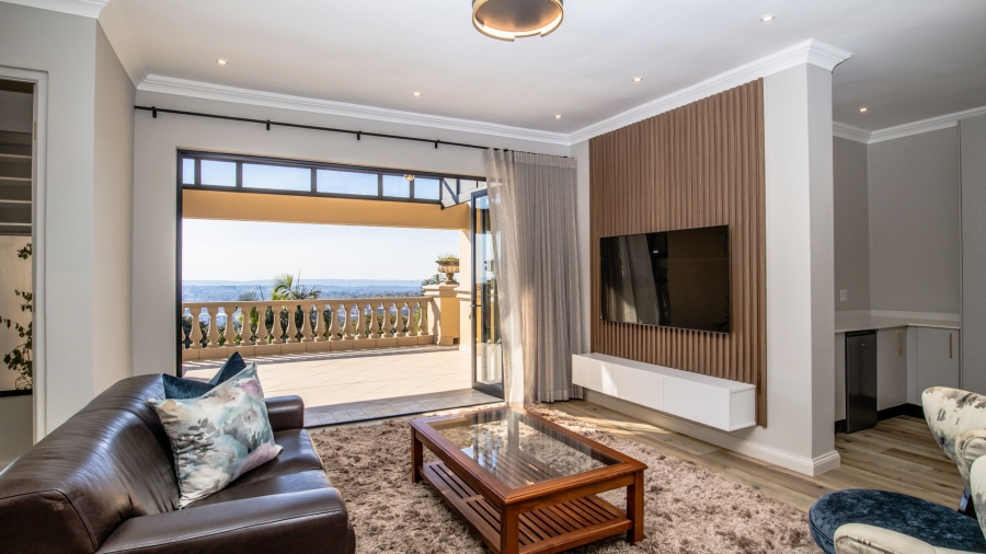 5 Bedroom Property for Sale in Waterkloof Gauteng