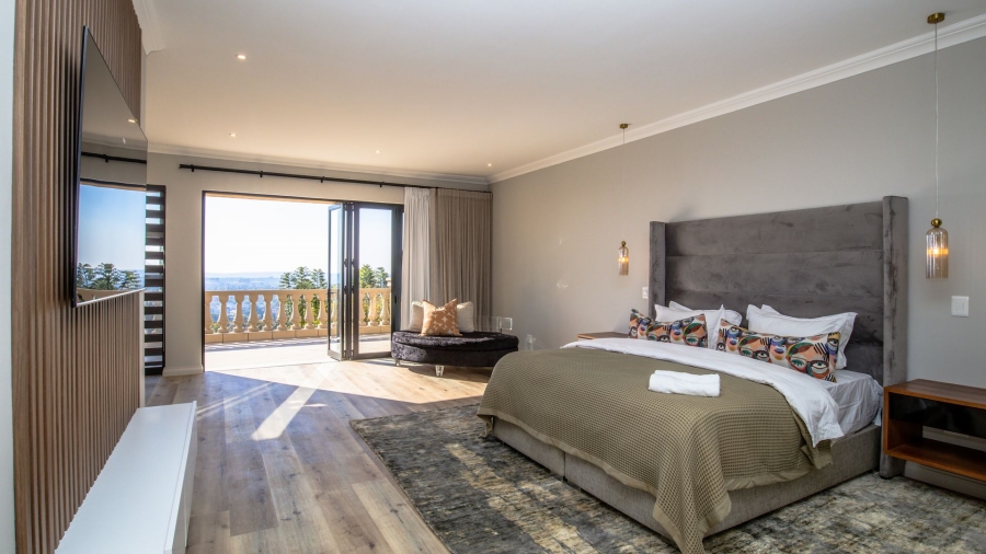 5 Bedroom Property for Sale in Waterkloof Gauteng