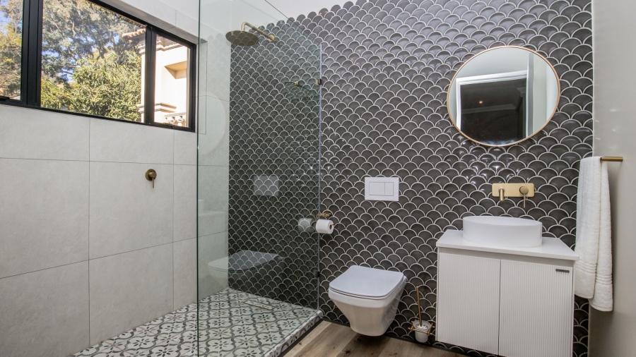 5 Bedroom Property for Sale in Waterkloof Gauteng