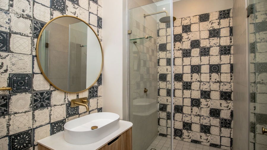 5 Bedroom Property for Sale in Waterkloof Gauteng