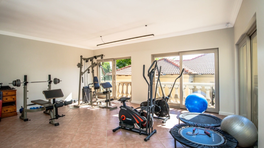 5 Bedroom Property for Sale in Waterkloof Gauteng