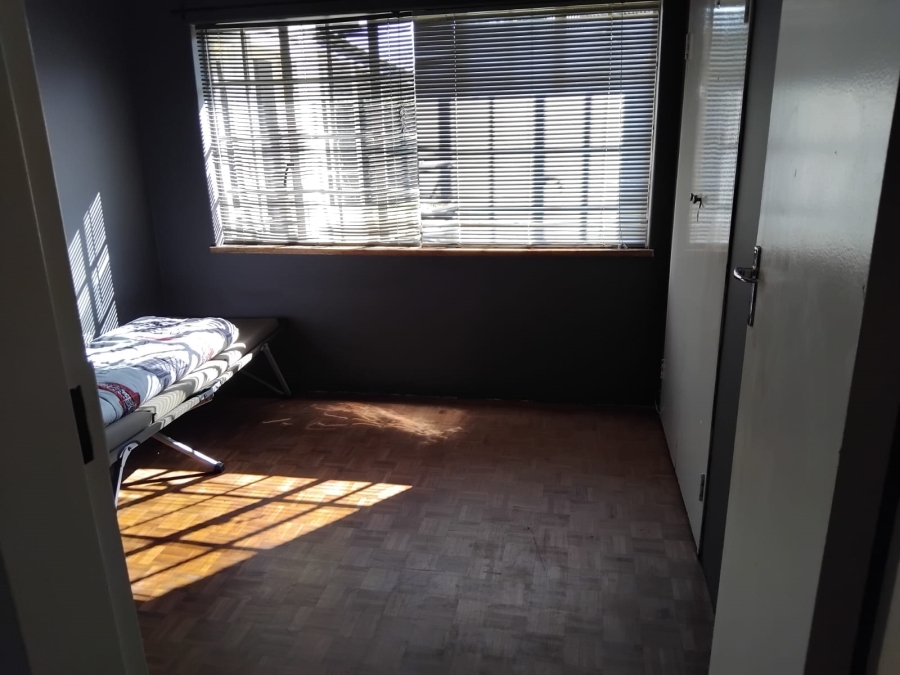 To Let 3 Bedroom Property for Rent in Greenhills Gauteng