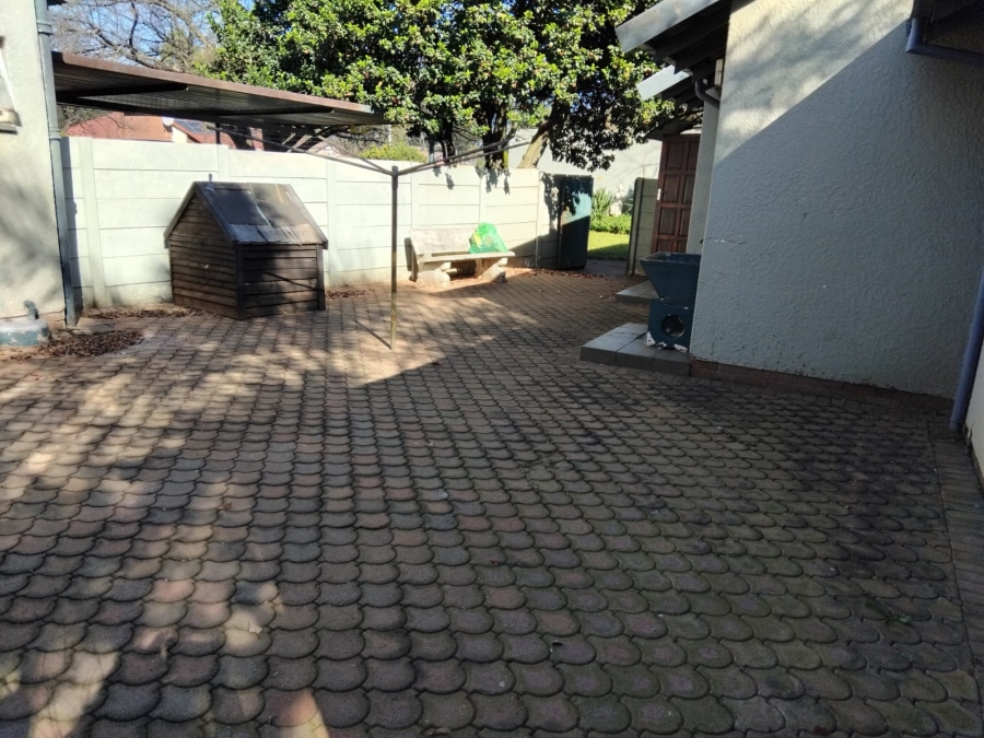 To Let 3 Bedroom Property for Rent in Greenhills Gauteng