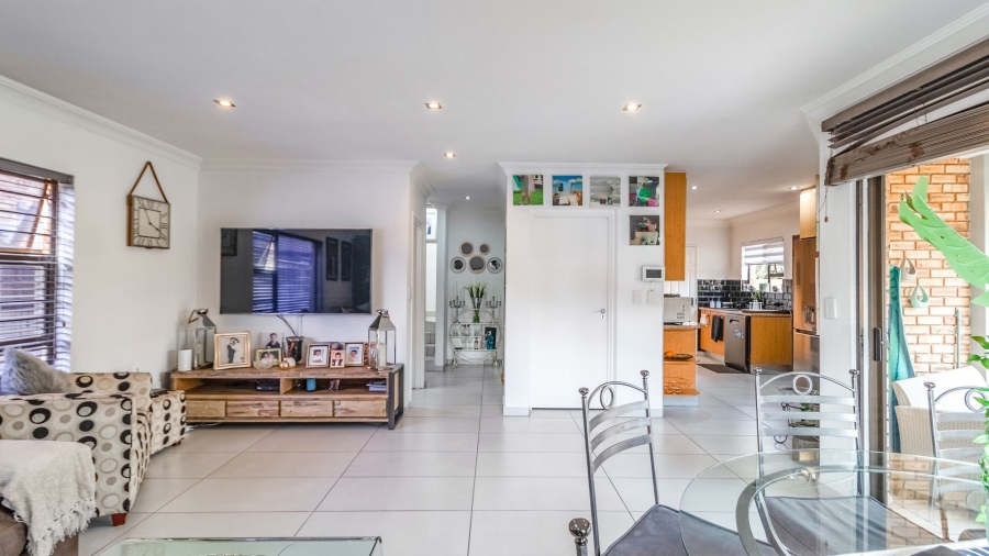 3 Bedroom Property for Sale in New Redruth Gauteng