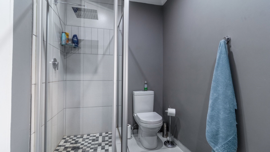 3 Bedroom Property for Sale in New Redruth Gauteng