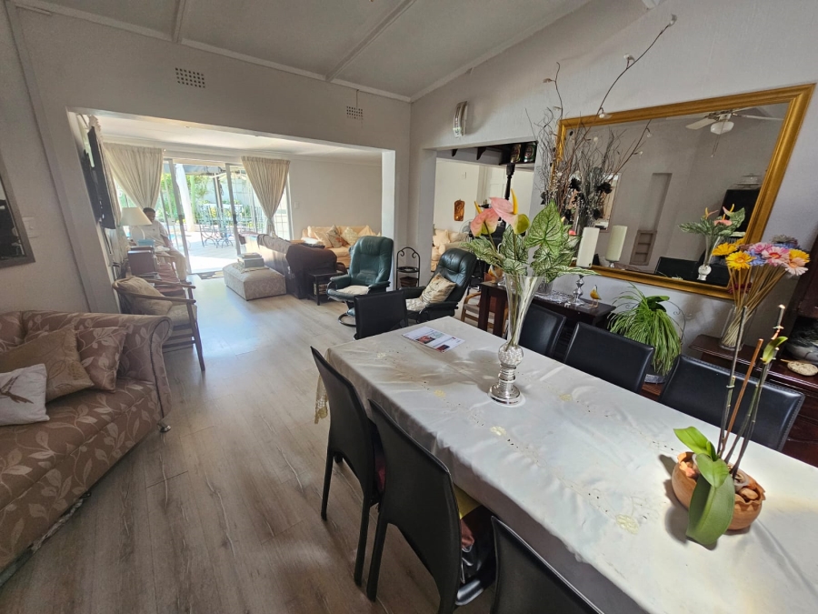 5 Bedroom Property for Sale in Ormonde Gauteng