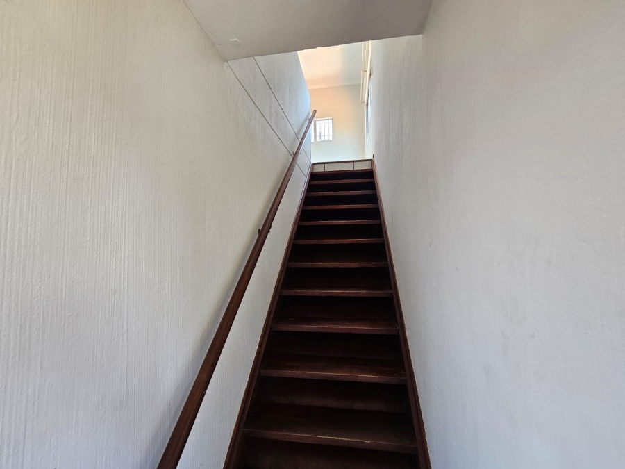 5 Bedroom Property for Sale in Ormonde Gauteng