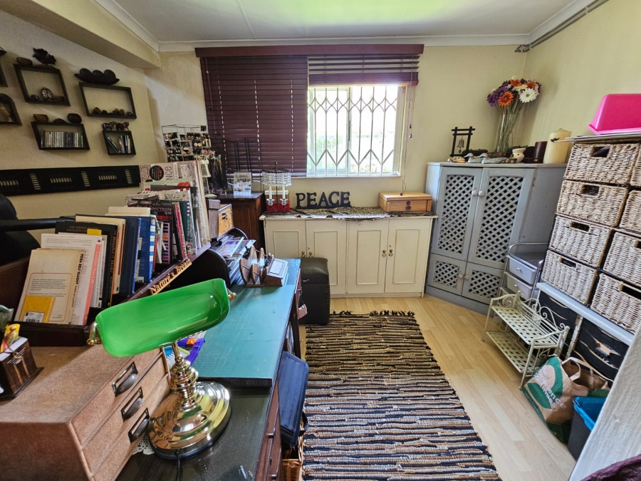 5 Bedroom Property for Sale in Ormonde Gauteng