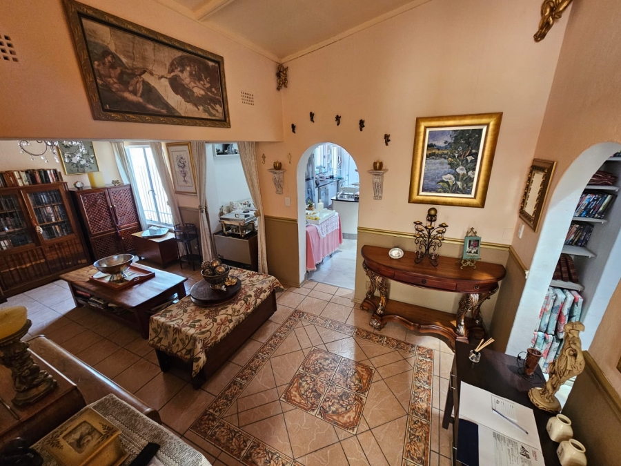 5 Bedroom Property for Sale in Ormonde Gauteng