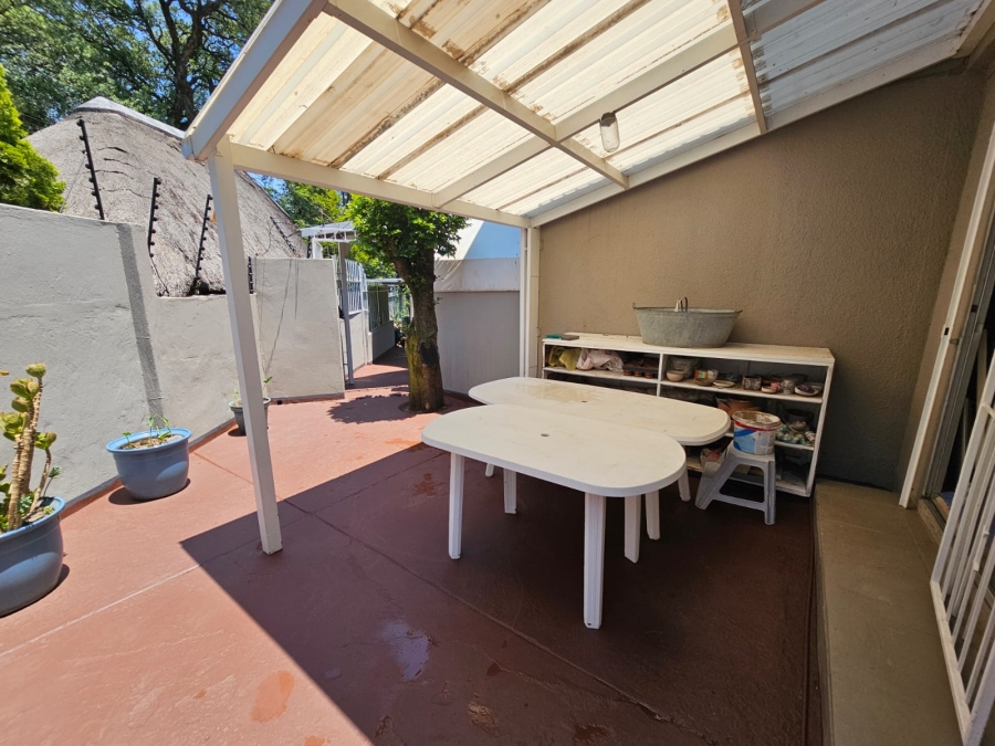 5 Bedroom Property for Sale in Ormonde Gauteng