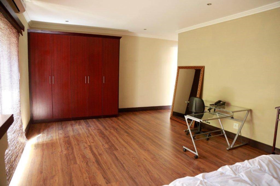 To Let 2 Bedroom Property for Rent in Sunninghill Gauteng