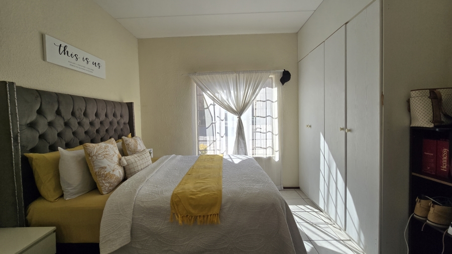 2 Bedroom Property for Sale in Halfway Gardens Gauteng