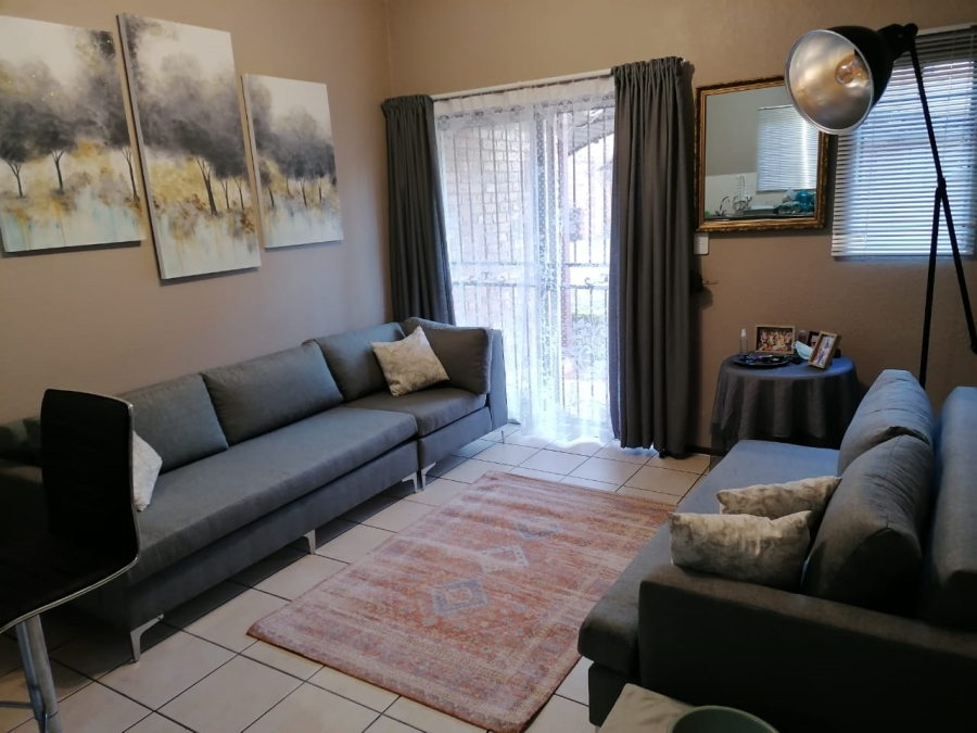 1 Bedroom Property for Sale in Halfway Gardens Gauteng