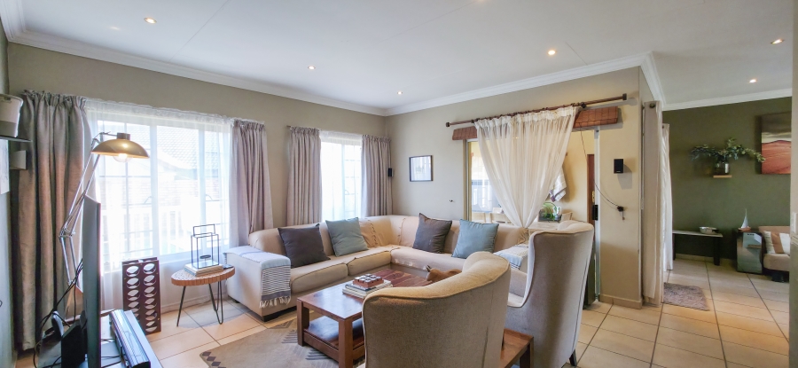 3 Bedroom Property for Sale in Equestria Gauteng