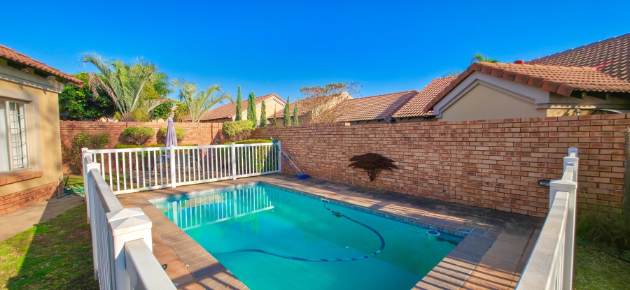 3 Bedroom Property for Sale in Equestria Gauteng