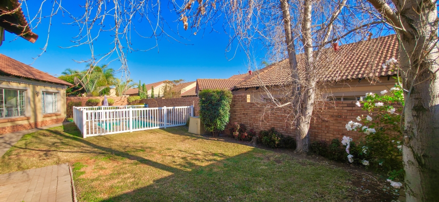 3 Bedroom Property for Sale in Equestria Gauteng