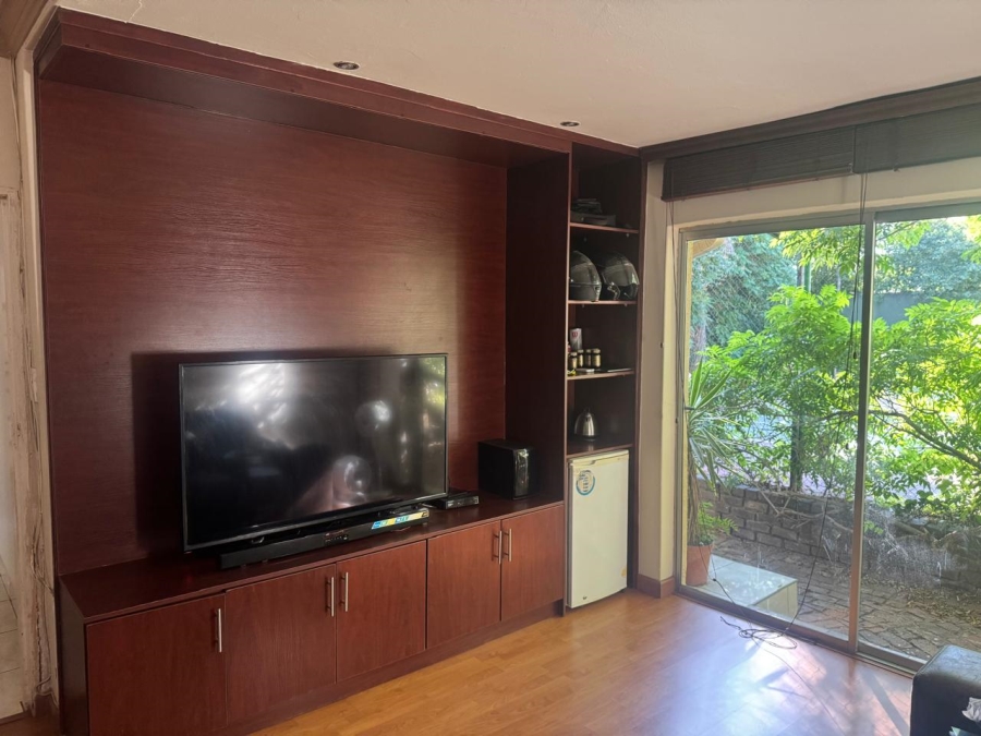 3 Bedroom Property for Sale in Lombardy East Gauteng