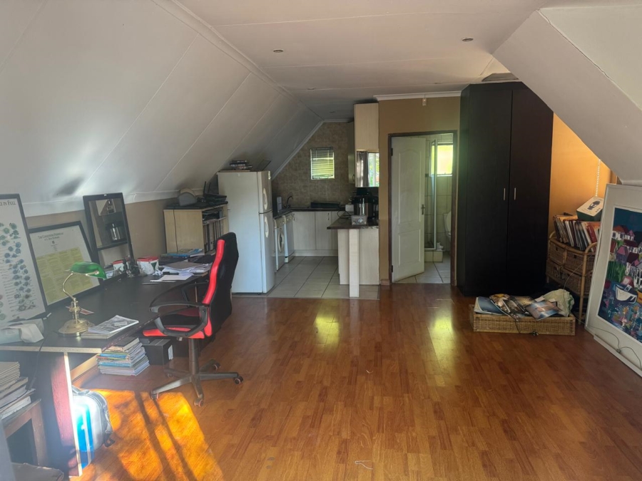 3 Bedroom Property for Sale in Lombardy East Gauteng