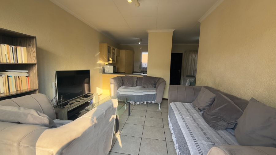2 Bedroom Property for Sale in Halfway Gardens Gauteng