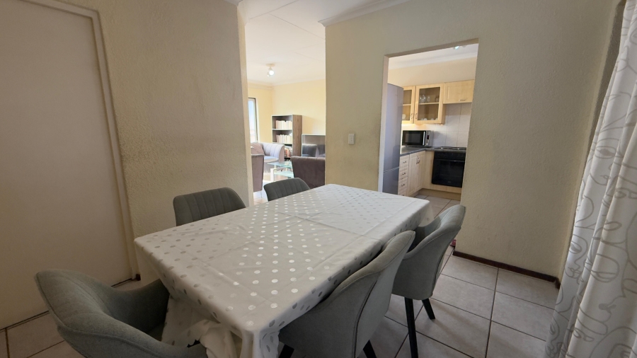 2 Bedroom Property for Sale in Halfway Gardens Gauteng
