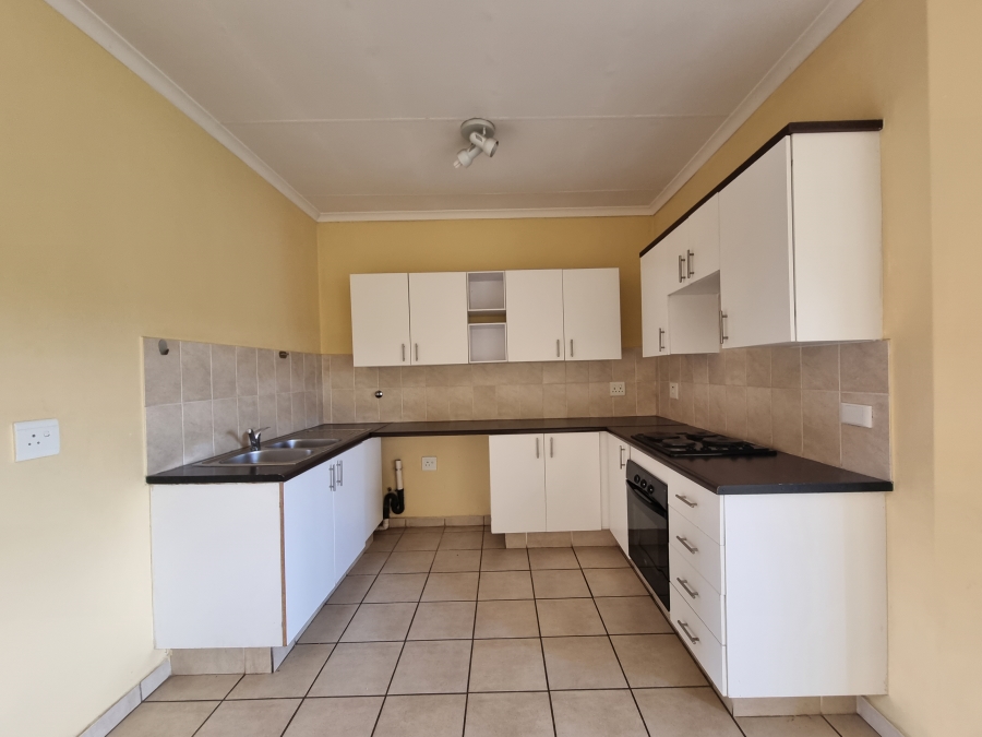 2 Bedroom Property for Sale in Halfway Gardens Gauteng