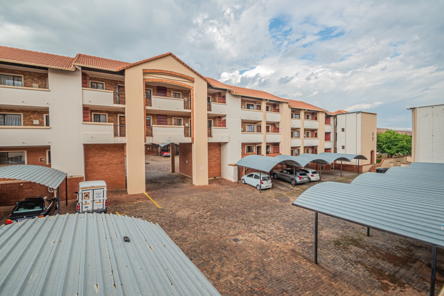 3 Bedroom Property for Sale in Halfway Gardens Gauteng