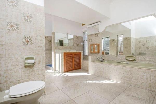 To Let 5 Bedroom Property for Rent in Bryanston Gauteng