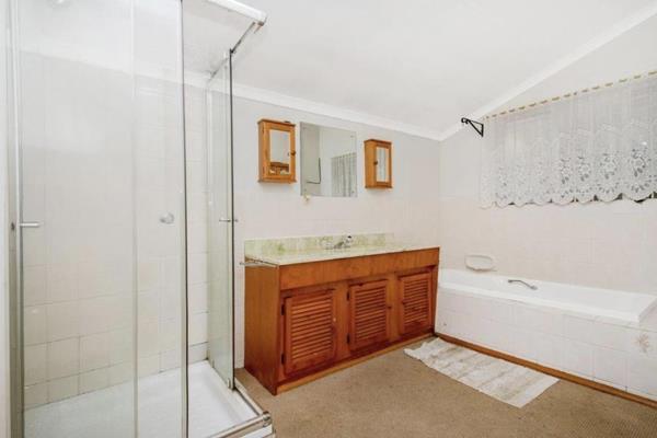 To Let 5 Bedroom Property for Rent in Bryanston Gauteng