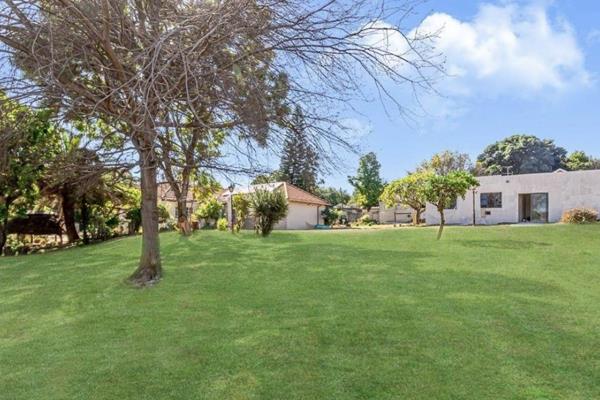 To Let 5 Bedroom Property for Rent in Bryanston Gauteng