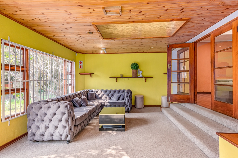 To Let 5 Bedroom Property for Rent in Bryanston Gauteng