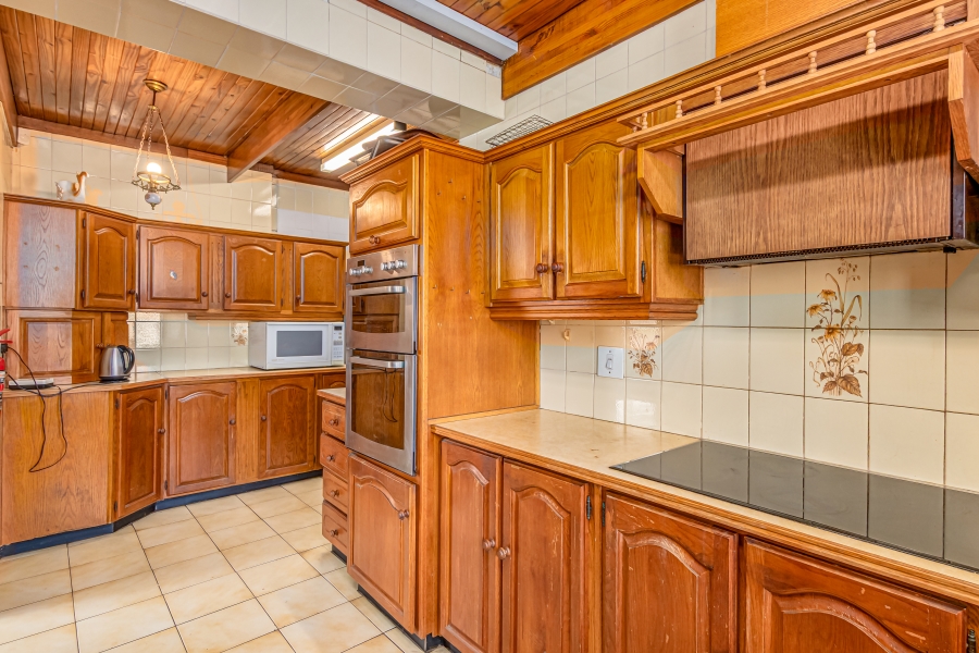 To Let 5 Bedroom Property for Rent in Bryanston Gauteng