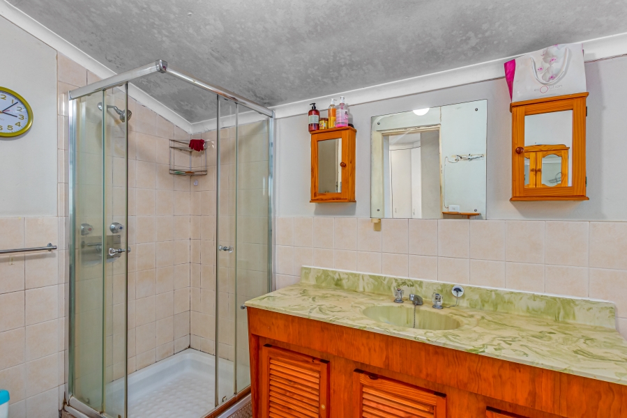 To Let 5 Bedroom Property for Rent in Bryanston Gauteng