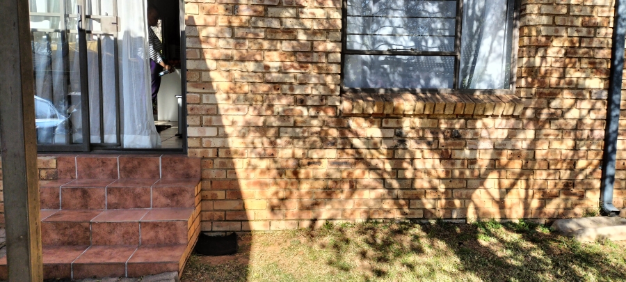 2 Bedroom Property for Sale in Florida Gauteng