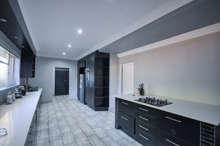 3 Bedroom Property for Sale in Murrayfield Gauteng