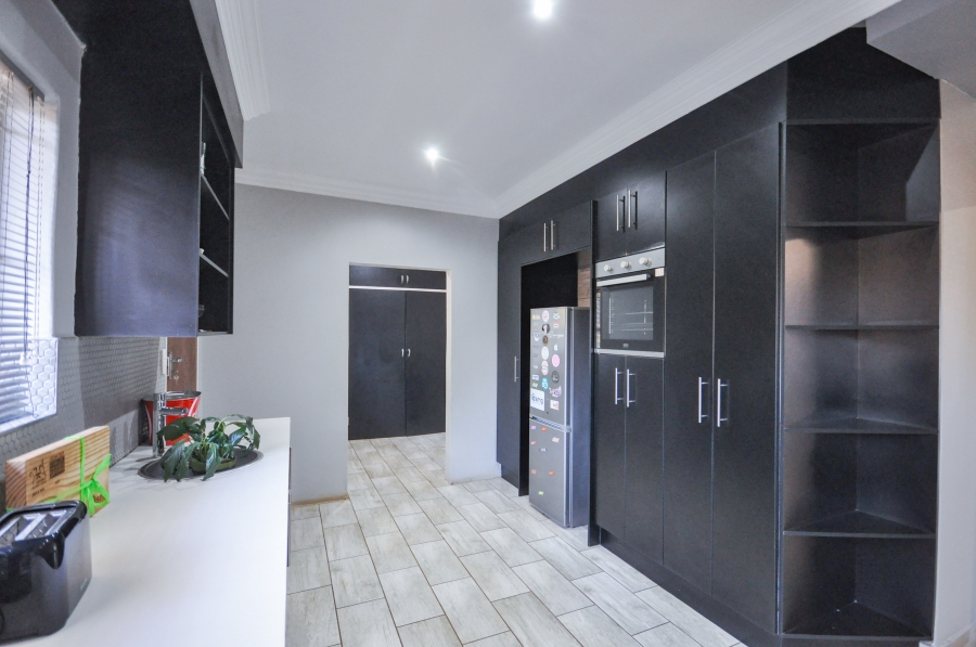 3 Bedroom Property for Sale in Murrayfield Gauteng