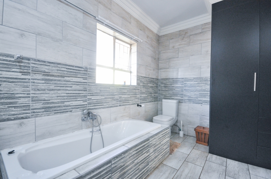 3 Bedroom Property for Sale in Murrayfield Gauteng