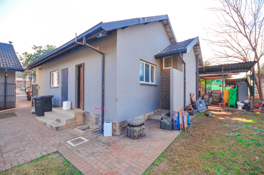 3 Bedroom Property for Sale in Murrayfield Gauteng