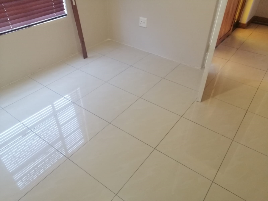 To Let 3 Bedroom Property for Rent in Noordheuwel Gauteng