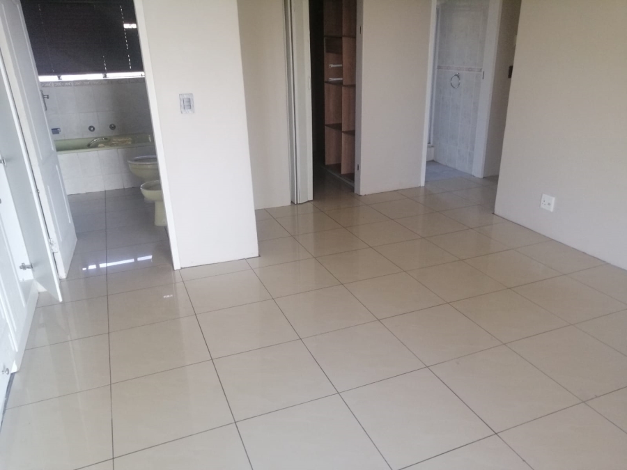 To Let 3 Bedroom Property for Rent in Noordheuwel Gauteng